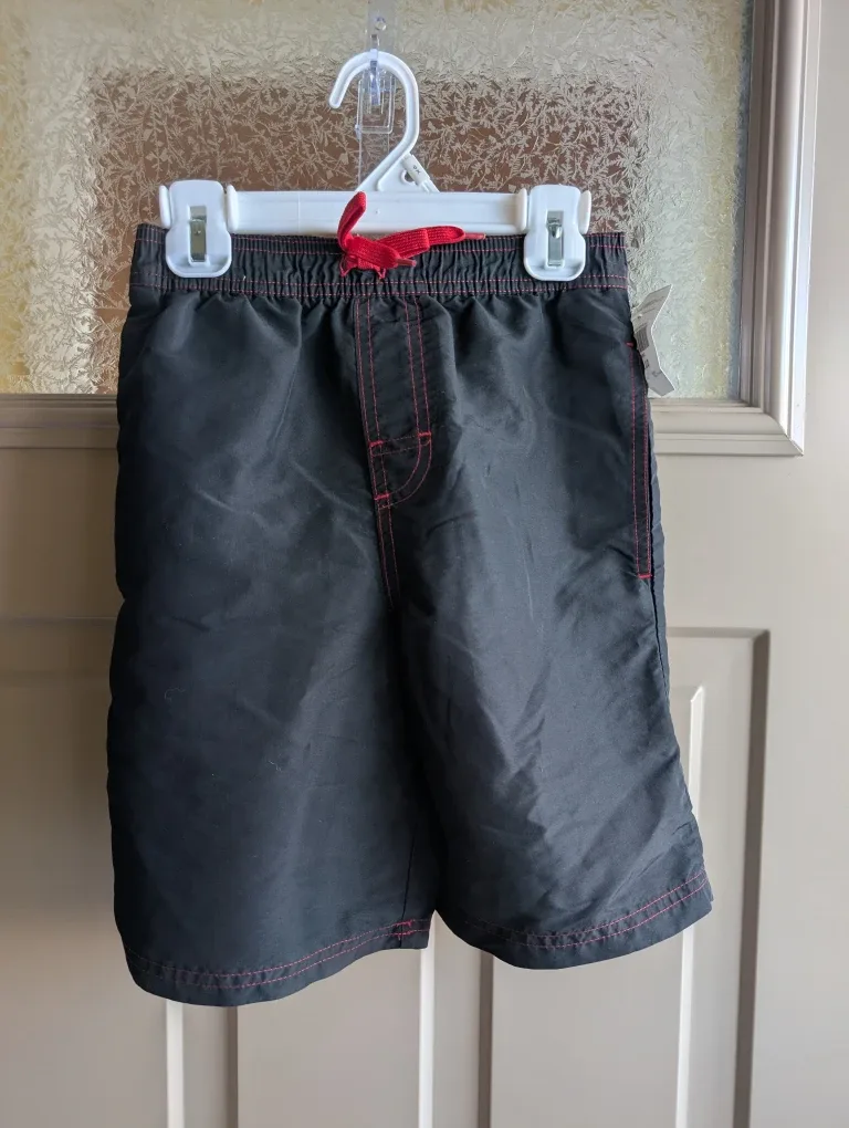 Boys sz 8 swim trunks