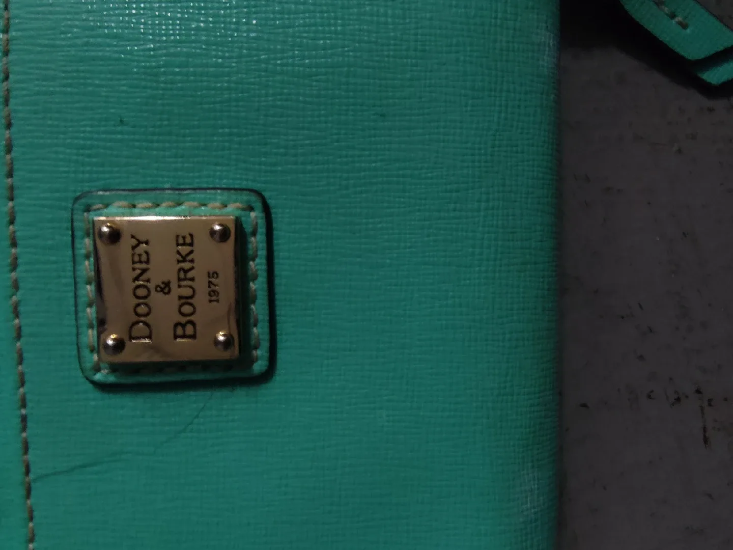 Dooney & Bourke Wallet image indicator(5)