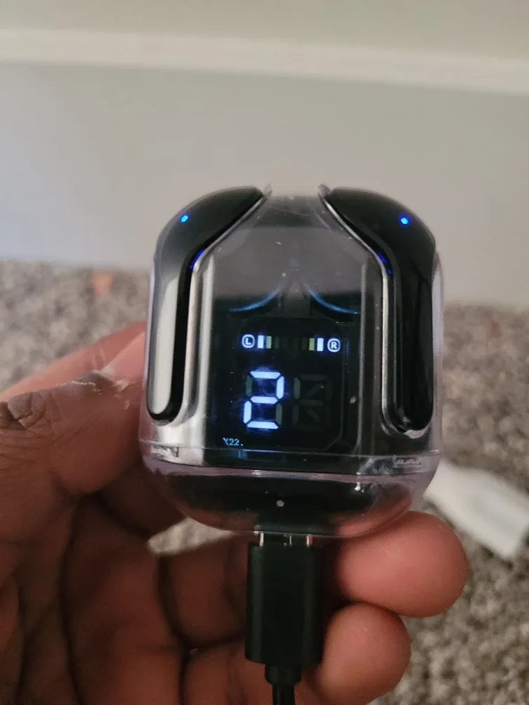 Wireless Earbuds with Charger image indicator(3)