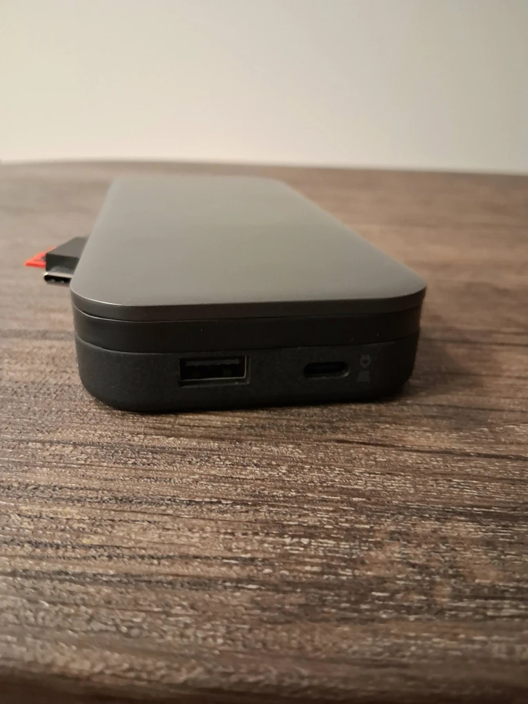 Lenovo USB-C Laptop Power Bank (20,000mAh / 65W) - photo 4