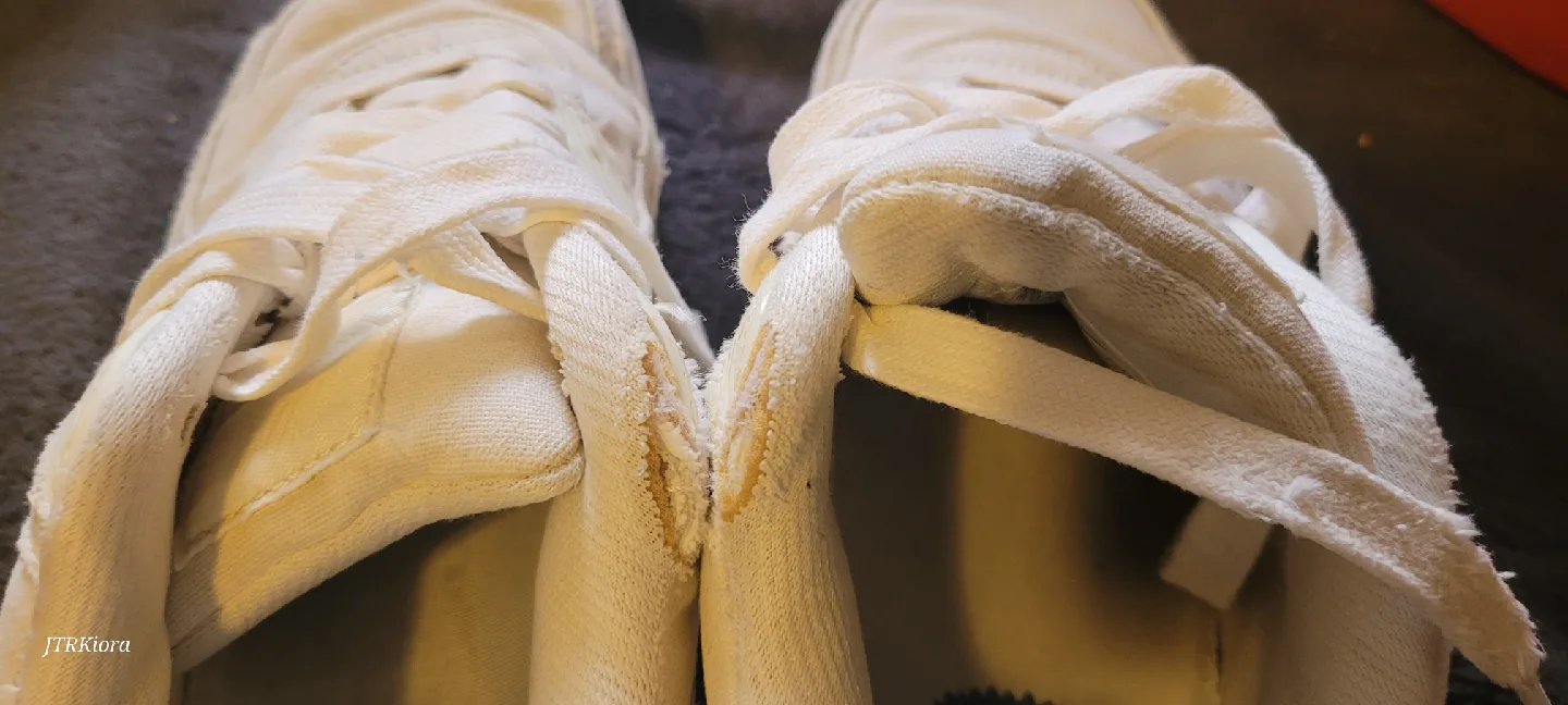 Nike Air Max 90 White Sneakers image indicator(6)