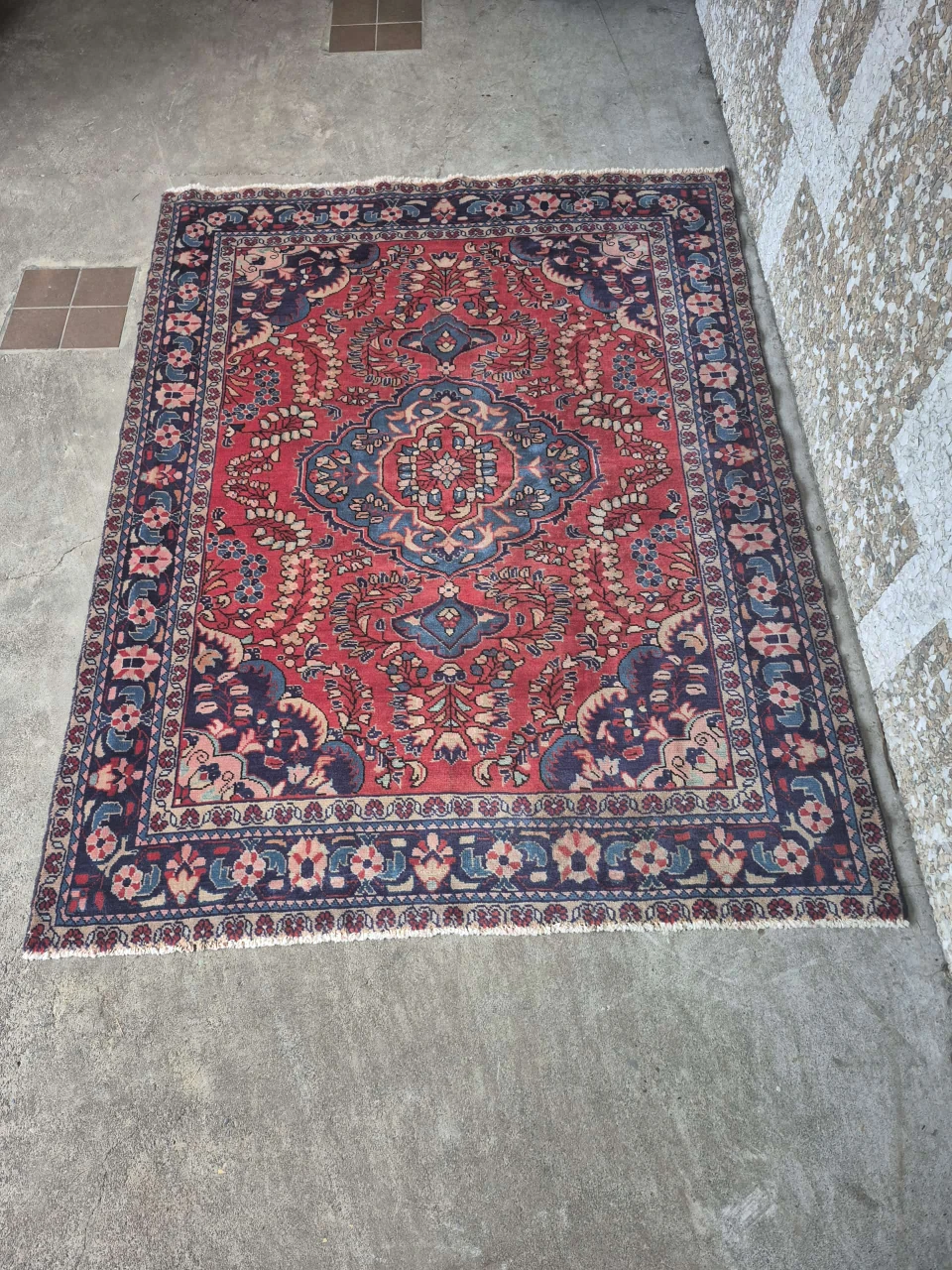 Genuine Hand Woven Wool Area Rug From Liliyan Region In Iran