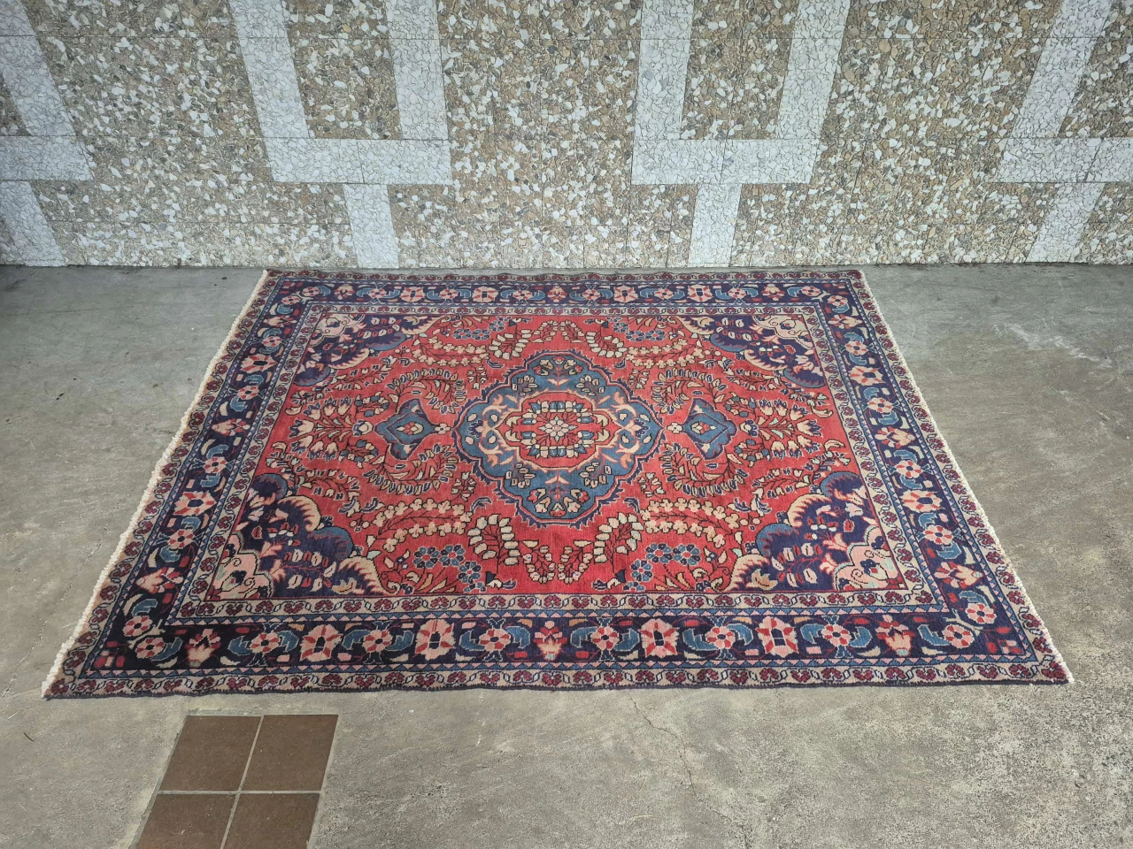 Genuine Hand Woven Wool Area Rug From Liliyan Region In Iran - photo 3