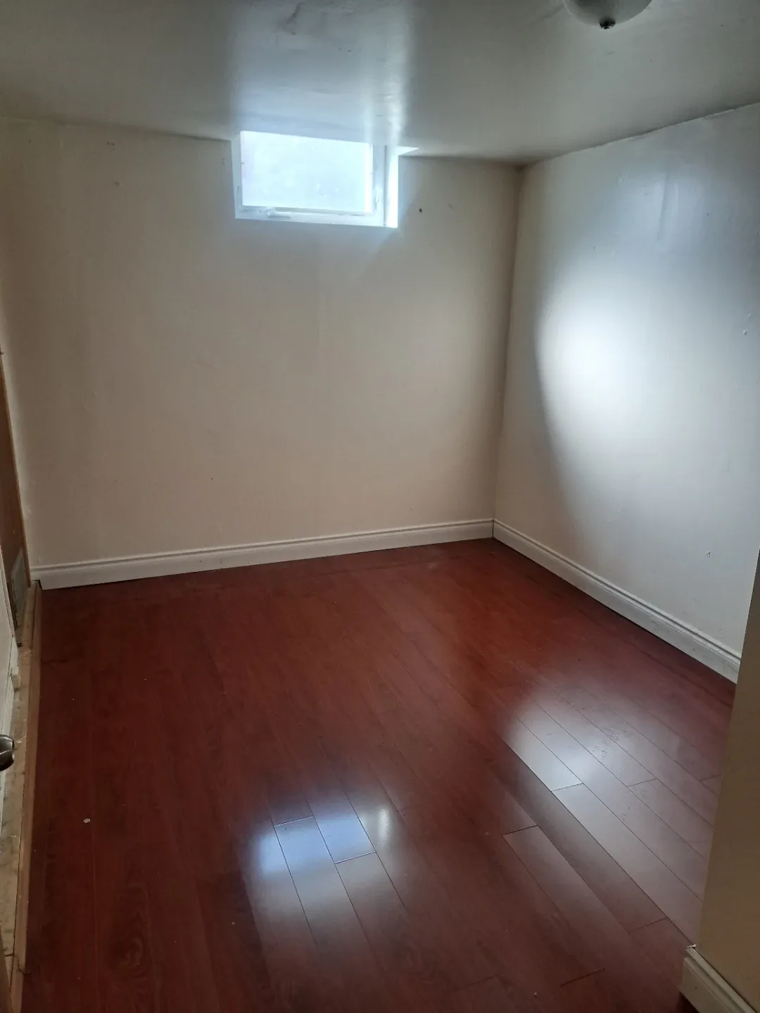 Clean cozy 2 bedroom 1 bathroom basement flat/ rooming image indicator(8)