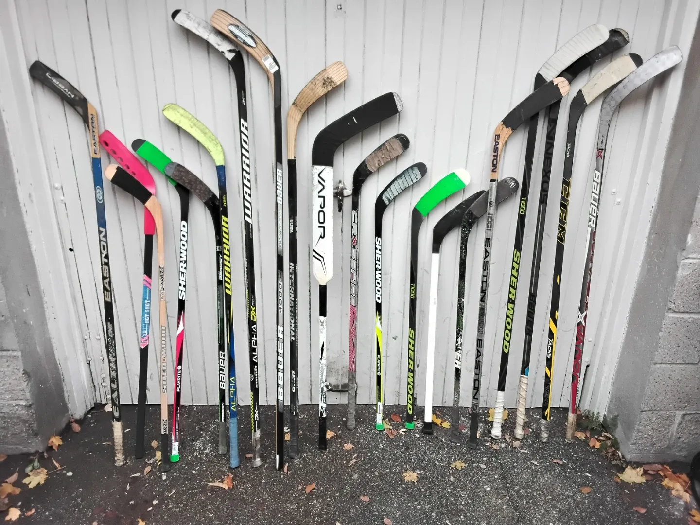 🍁🏒 Hockey Sticks - Bauer, Easton, Sherwood, Warrior, ETC. 🏒 🍁