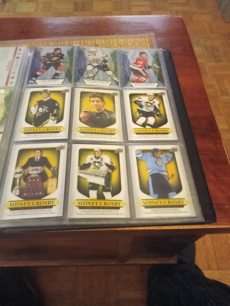 Tim Hortons Upper Deck Hockey Cards image indicator(8)