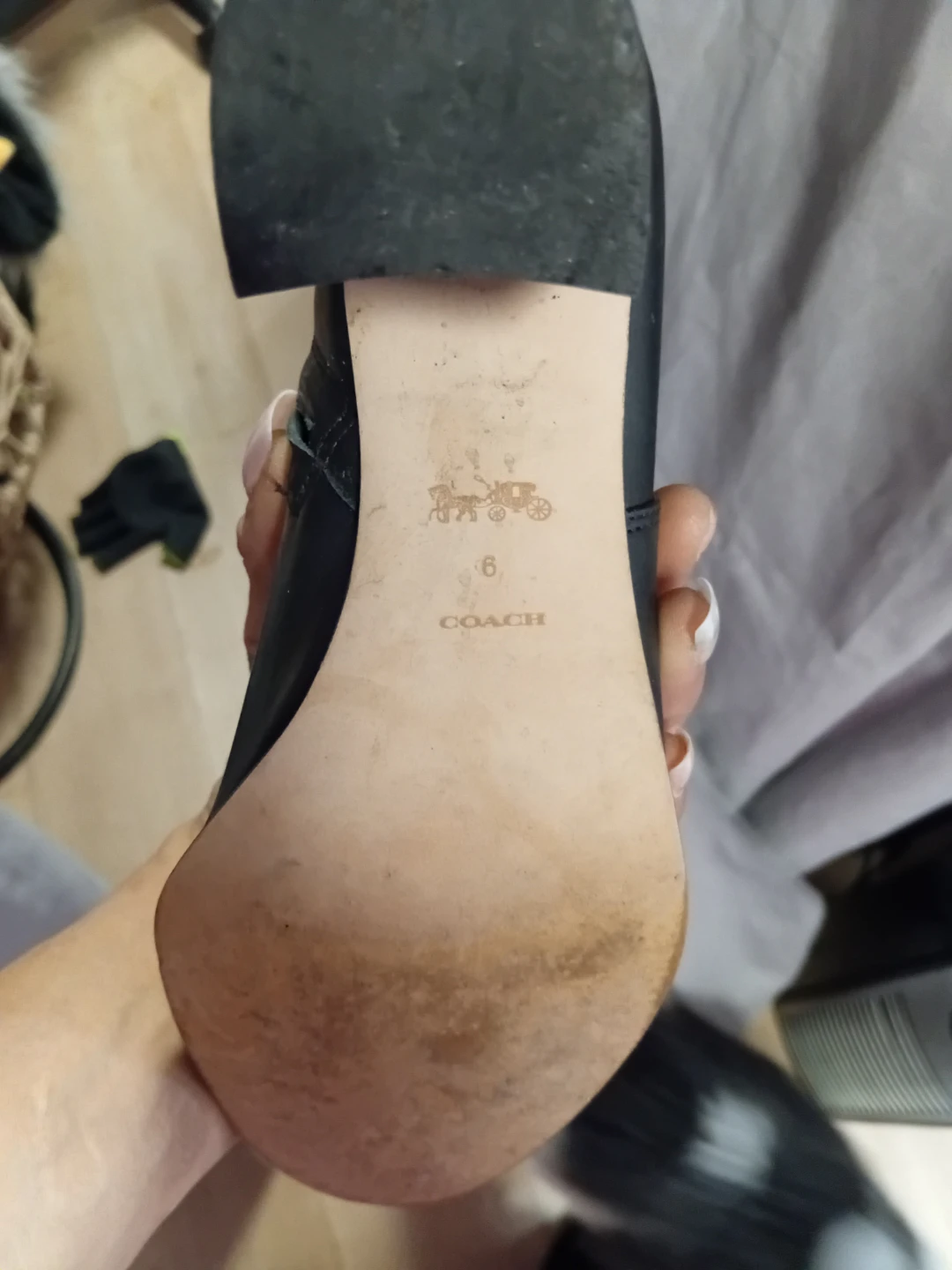 Coach pumps