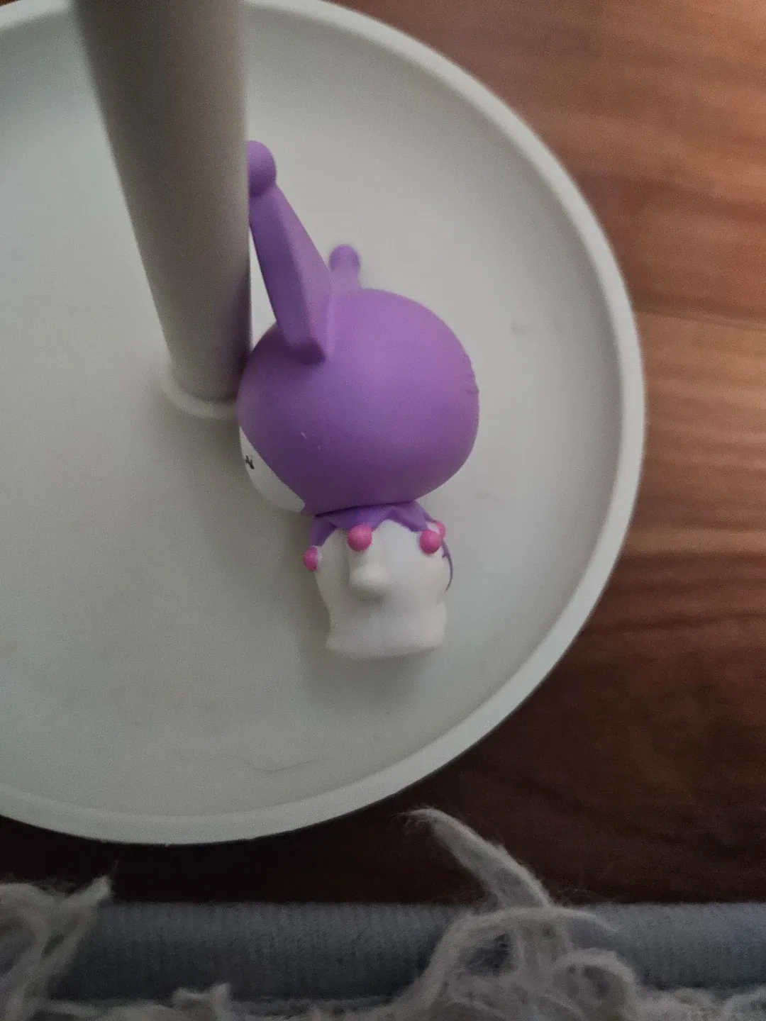 Kuromi Figurine image indicator(2)