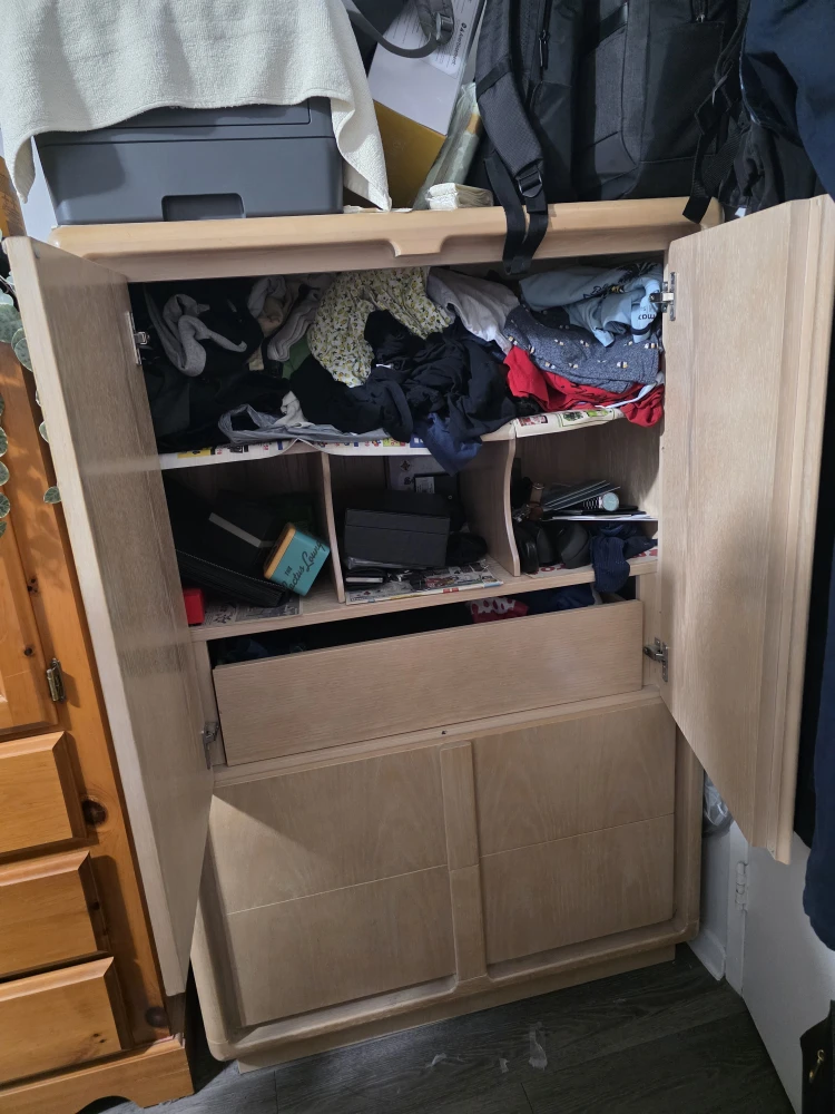 Wooden Wardrobe - photo 2