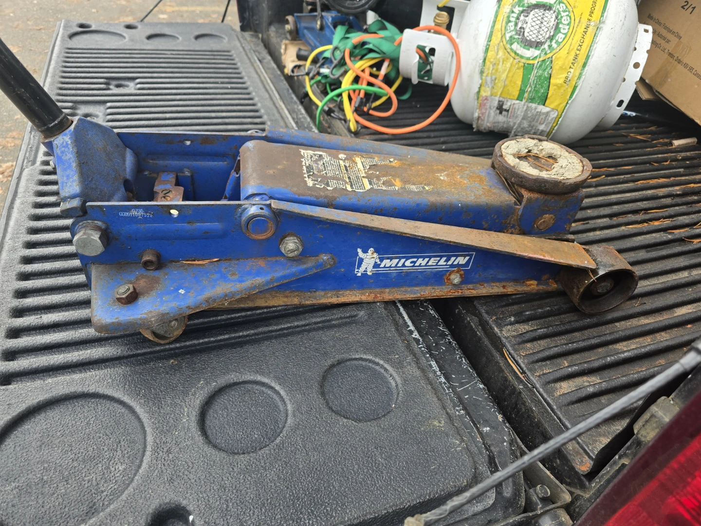 Michelin Hydraulic Floor Jack - photo 2