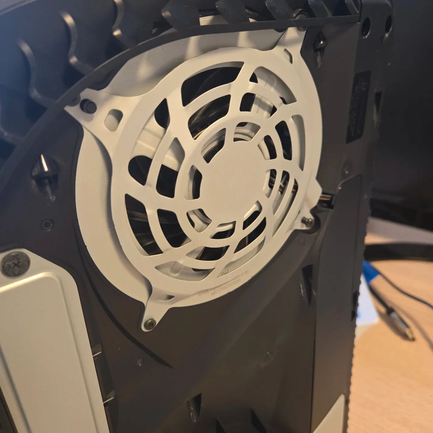 No scam. PS5 disc. CLEAN. New controller, cables. Playstation 5 image indicator(6)