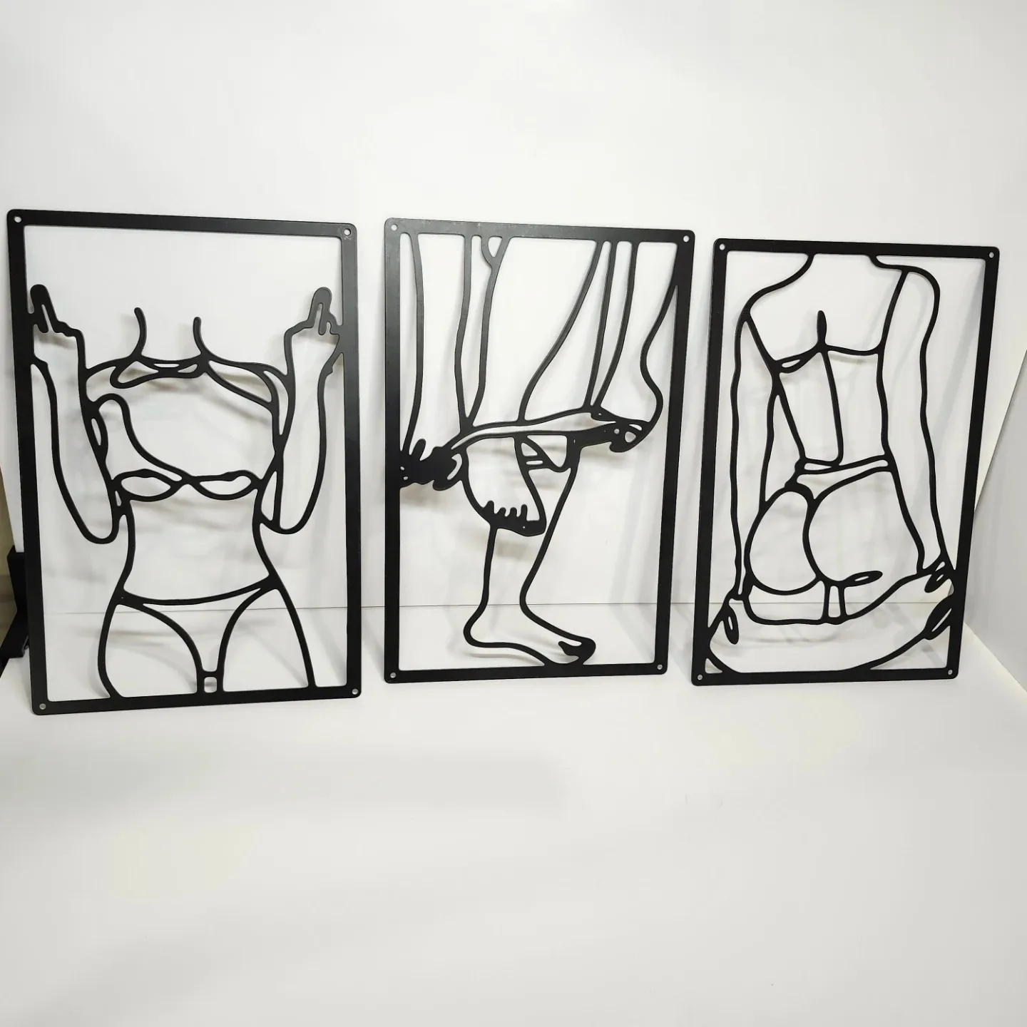 Metal wall decor. image indicator(2)