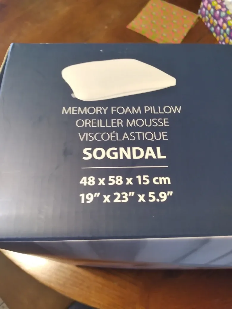 Sogndal memory foam pillow