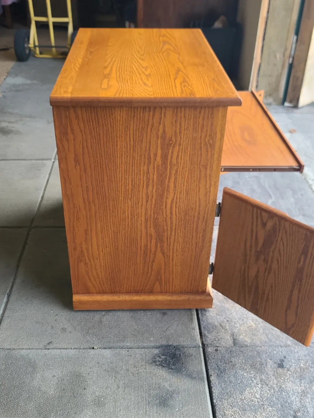 Wooden Cabinet with Doors image indicator(5)
