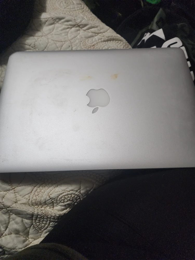 MacBook Air - photo 2