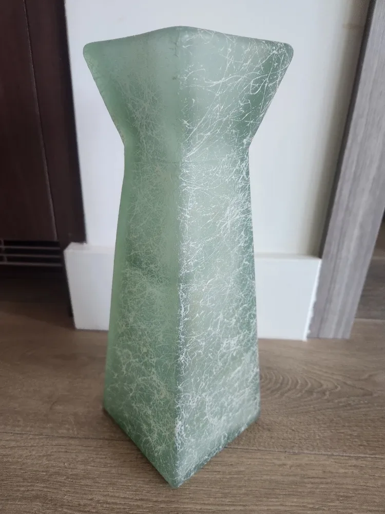 Decorative Frosted Heavy Glass Vase image indicator(2)