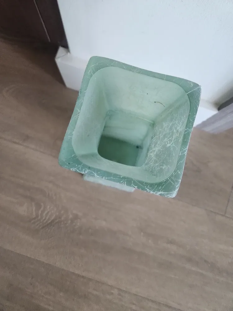 Decorative Frosted Heavy Glass Vase image indicator(3)