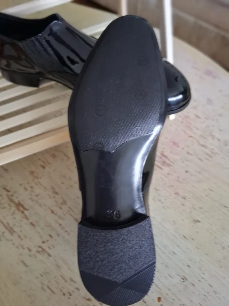 John Lobb Black Patent Leather Shoes - Size 36 image indicator(5)