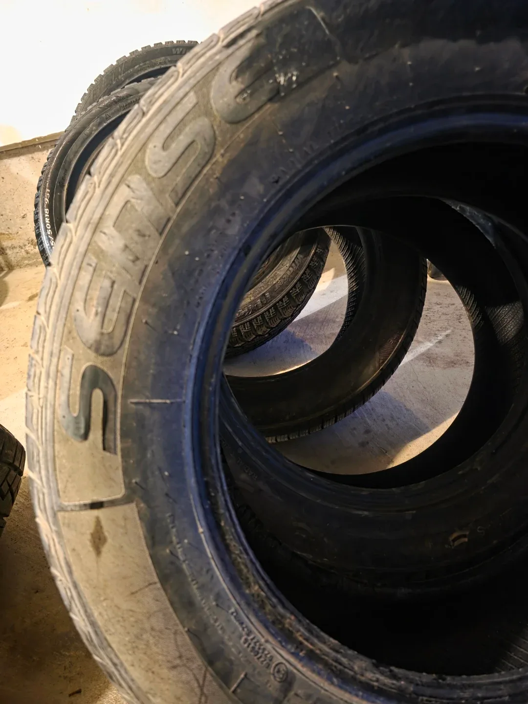 2X225/65R17 kumho sense all season tires only 2 image indicator(4)