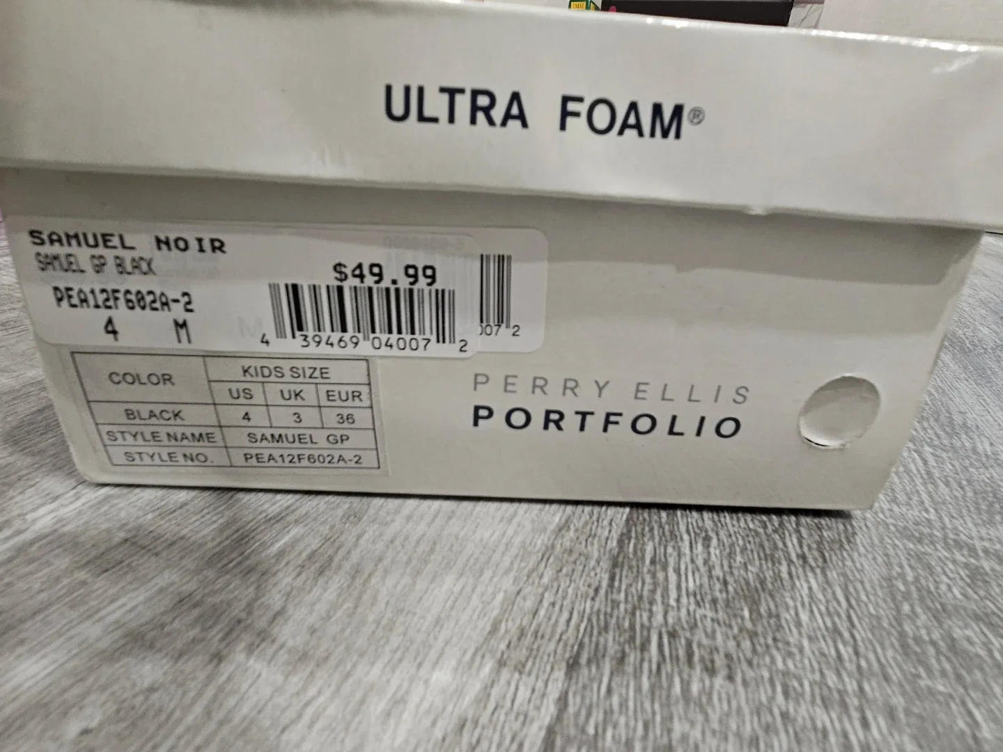 Perry Ellis Portfolio Samuel GP Black Shoes - Size 4 Boys image indicator(3)