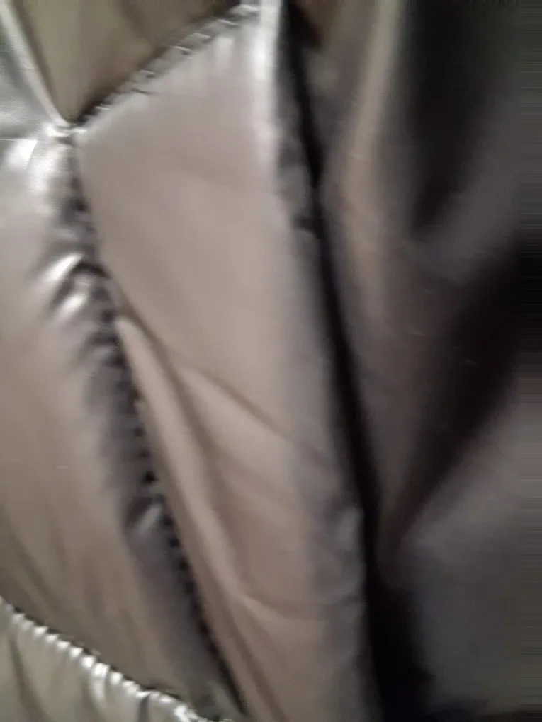 Long Black Puffer Coat image indicator(4)