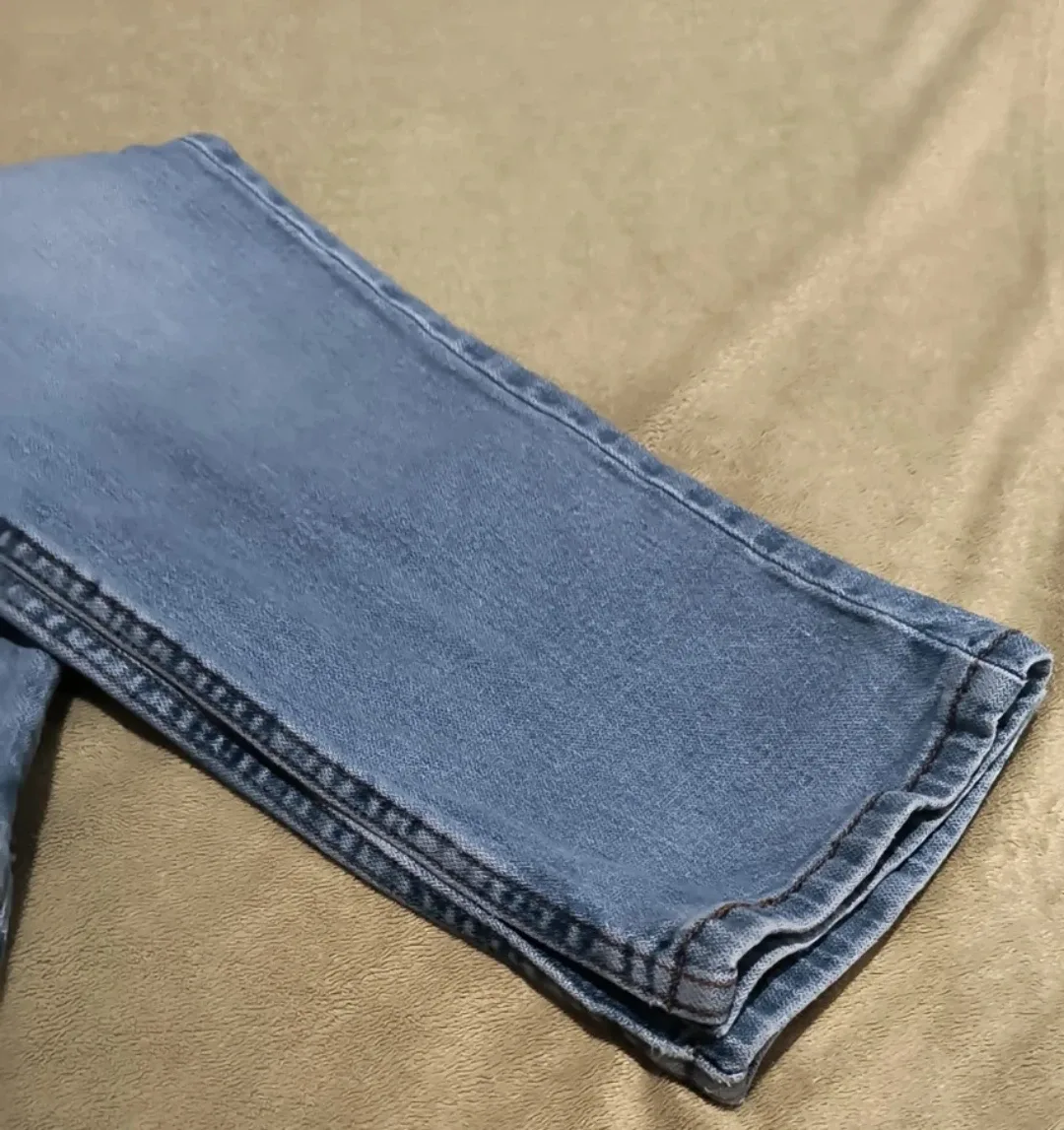 Wrangler girl's Classic Straight Jeans, Size 8 image indicator(8)