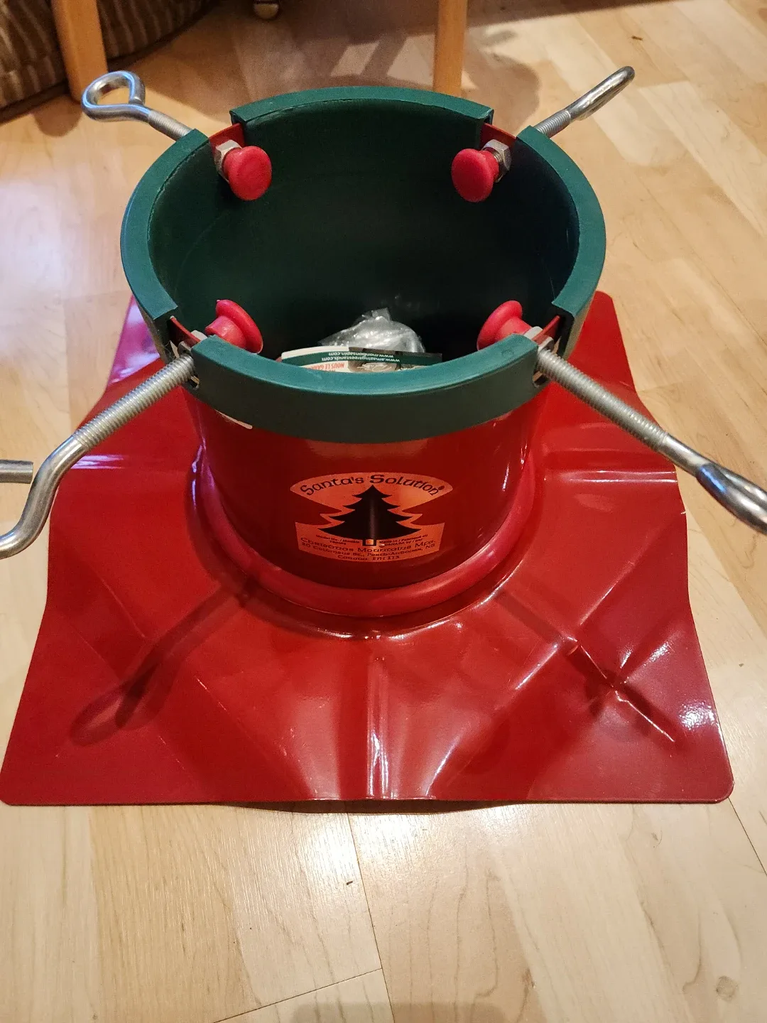 Santa's Solution Christmas Tree Stand