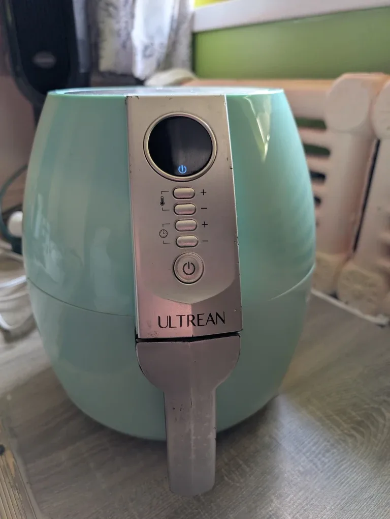 Ultrean Air Fryer - Mint Green image indicator(2)