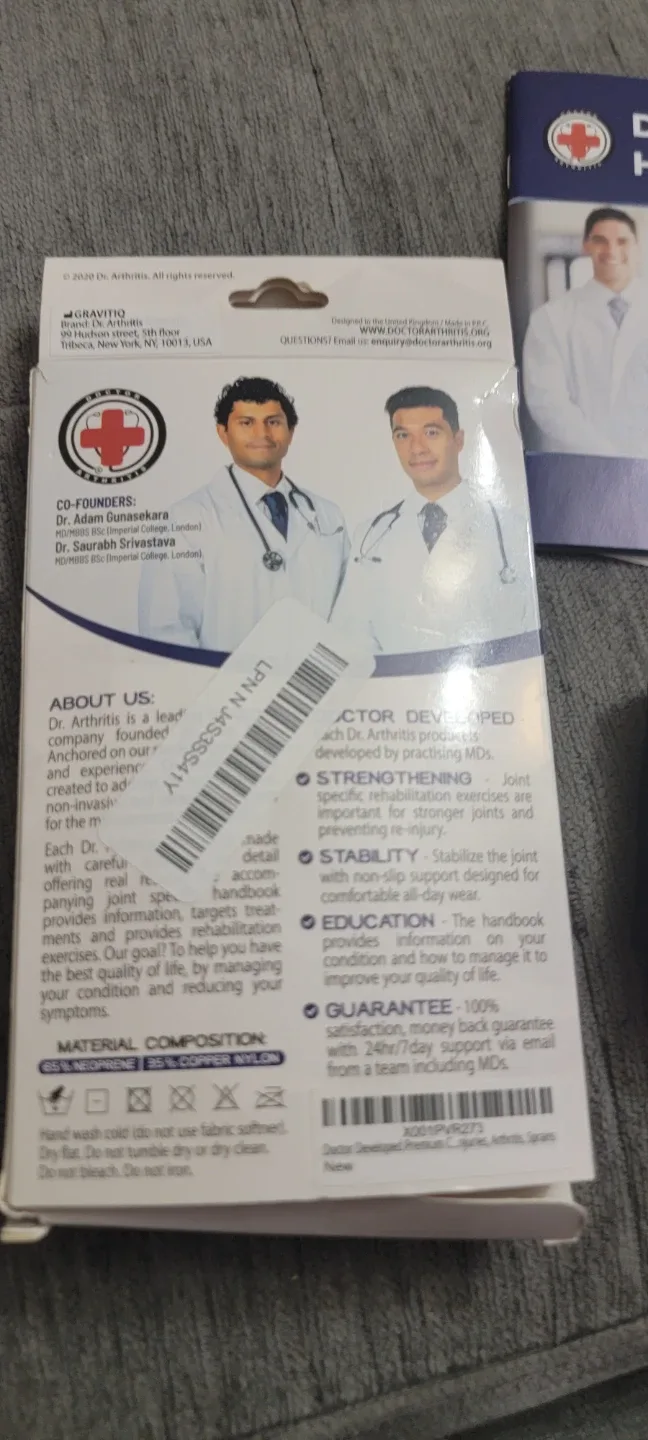 Dr. Arthritis Copper Lined Wrist Brace (Black) image indicator(3)