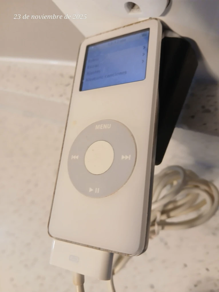 2GB Nano ipod 2nd Generation