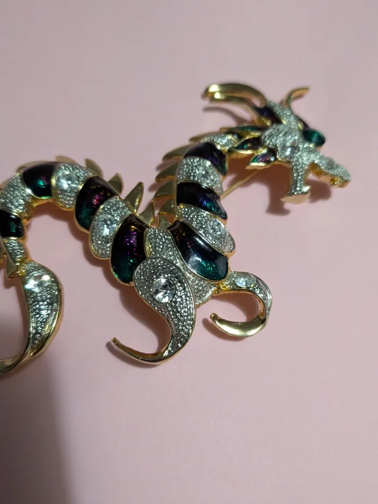 Vintage Dragon faux rhinestone & enamel Brooch image indicator(6)