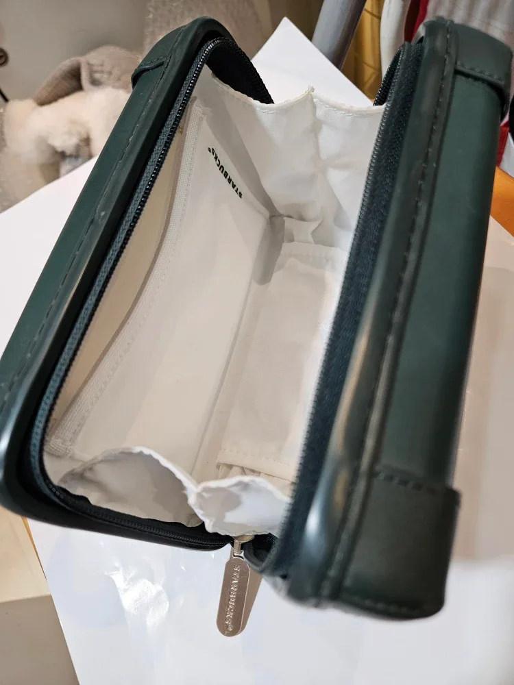 Starbucks Green Trunk Organizer image indicator(5)