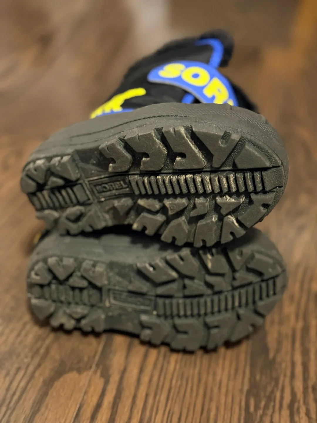 Sorel Kids' Snow Commander Boots - Black/Blue (wore twice only) image indicator(4)