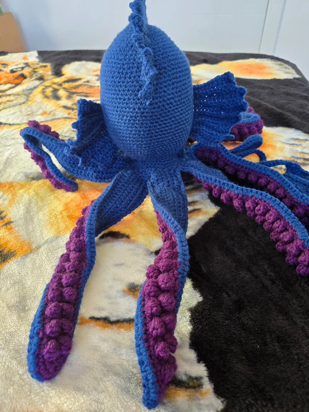 Handmade crochet kracken image indicator(5)