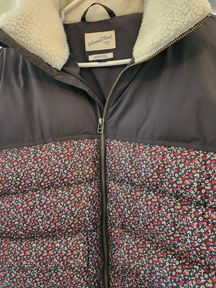 Universal Thread Floral Puffer Jacket - Size XS