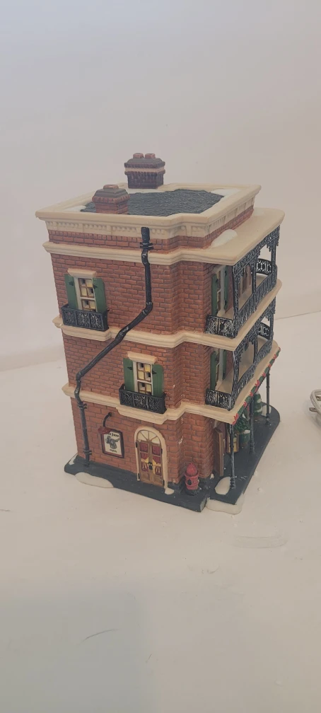 Department 56 French Quarter Corner Building - photo 4
