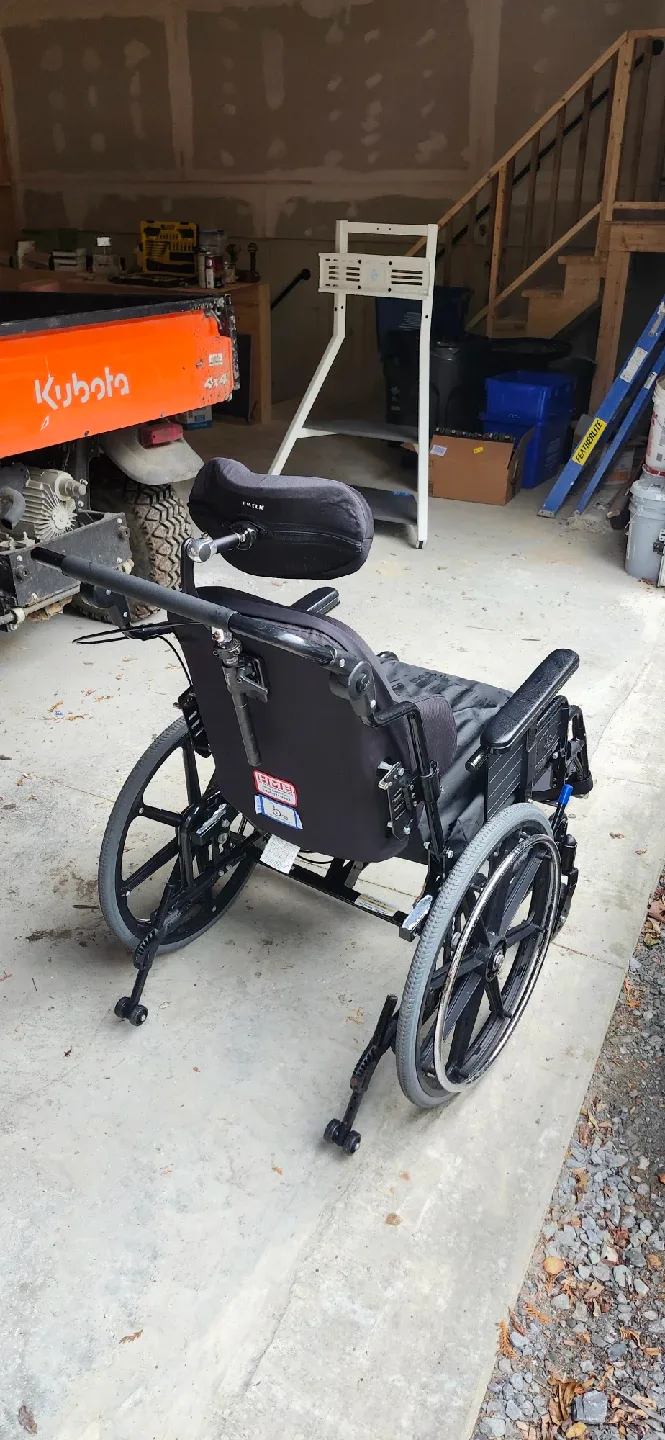 HME Power Plus Mobility Wheelchair image indicator(2)