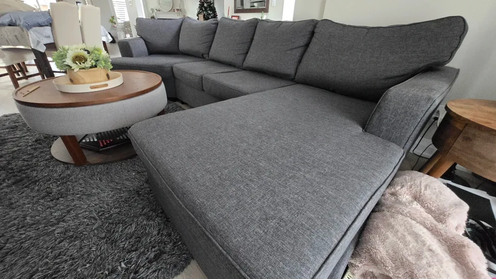 Grey Sectional Sofa - Great Condition! image indicator(4)