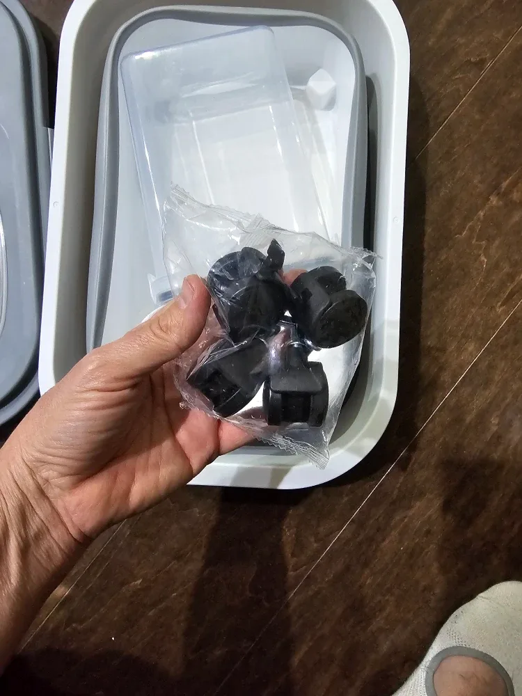 Adjustable Collapsible Pet Food Container image indicator(10)