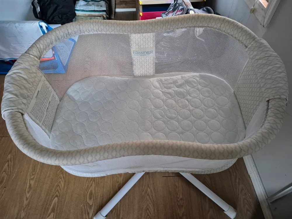 Halo Bassinest Swivel Sleeper image indicator(6)