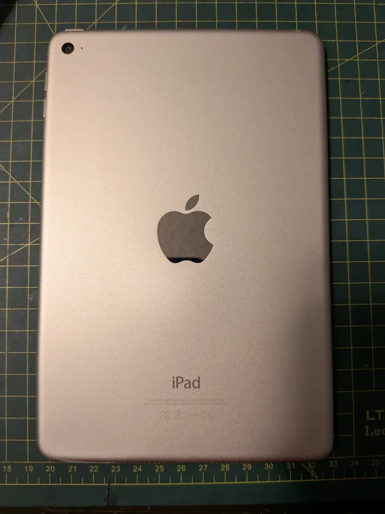 64GB iPad Mini 4 image indicator(2)