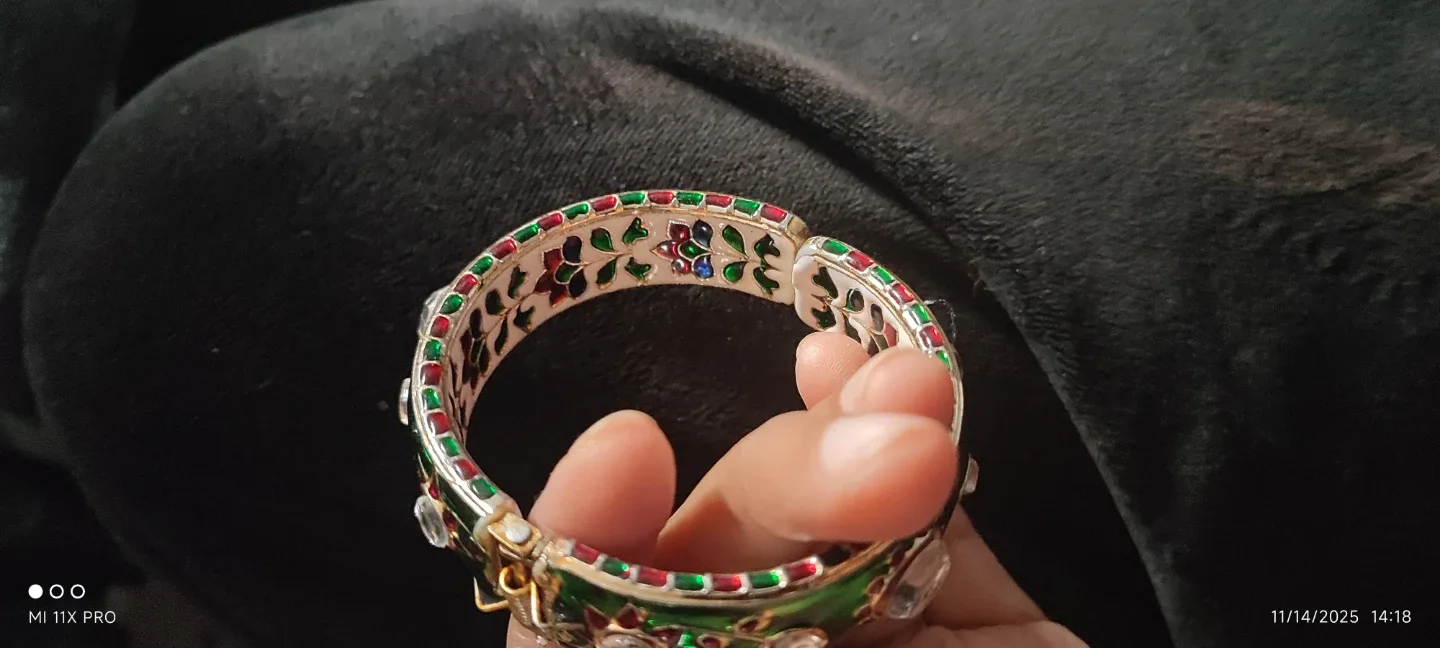 Assorted Bracelets image indicator(6)