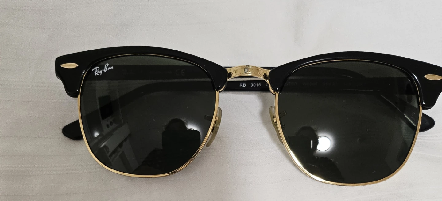 Ray-Ban Clubmaster RB3016 Sunglasses - Black & Gold - photo 2