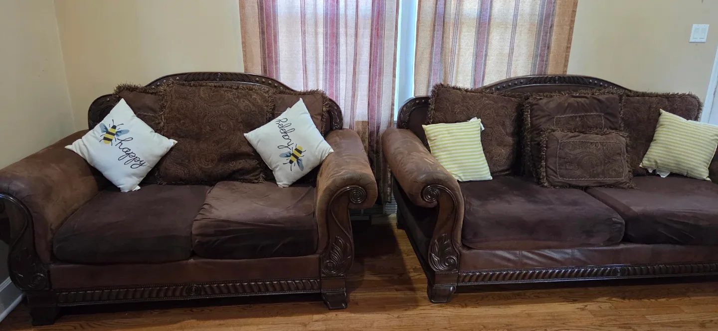 Used Brown Sofa and Loveseat Set image indicator(2)