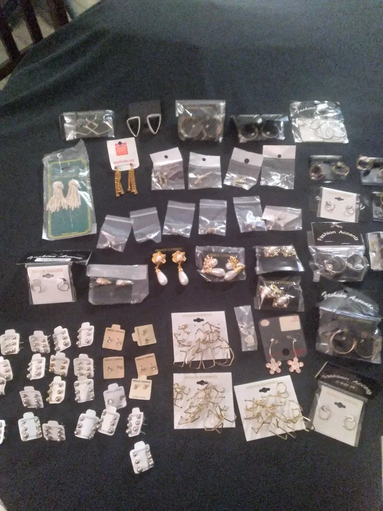 Large collection of new earrings