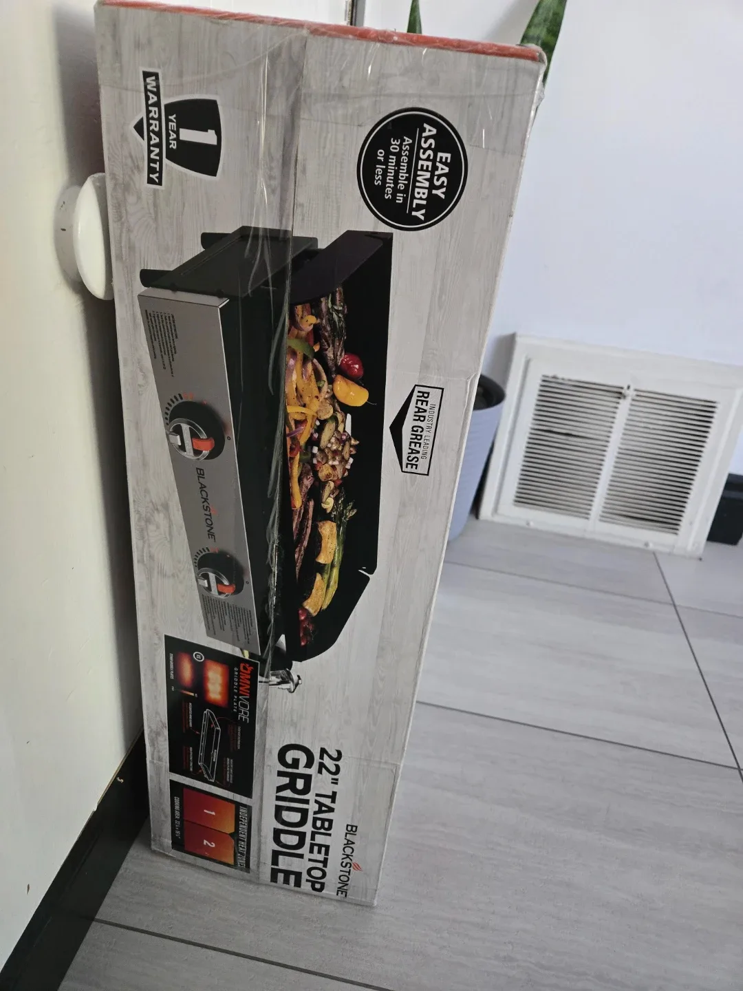 Blackstone 22" Tabletop Griddle - image indicator(2)