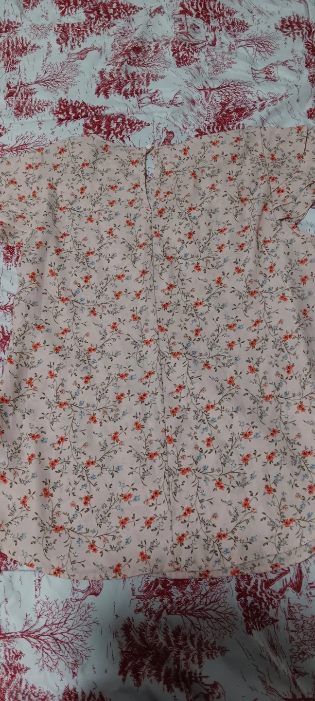 Active USA Floral Blouse Size M - photo 2