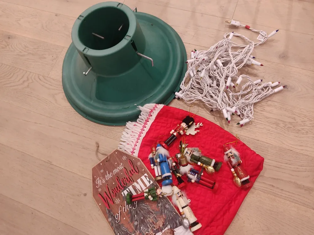 Christmas Tree Stand, Lights, Ornaments & Skirt image indicator(2)