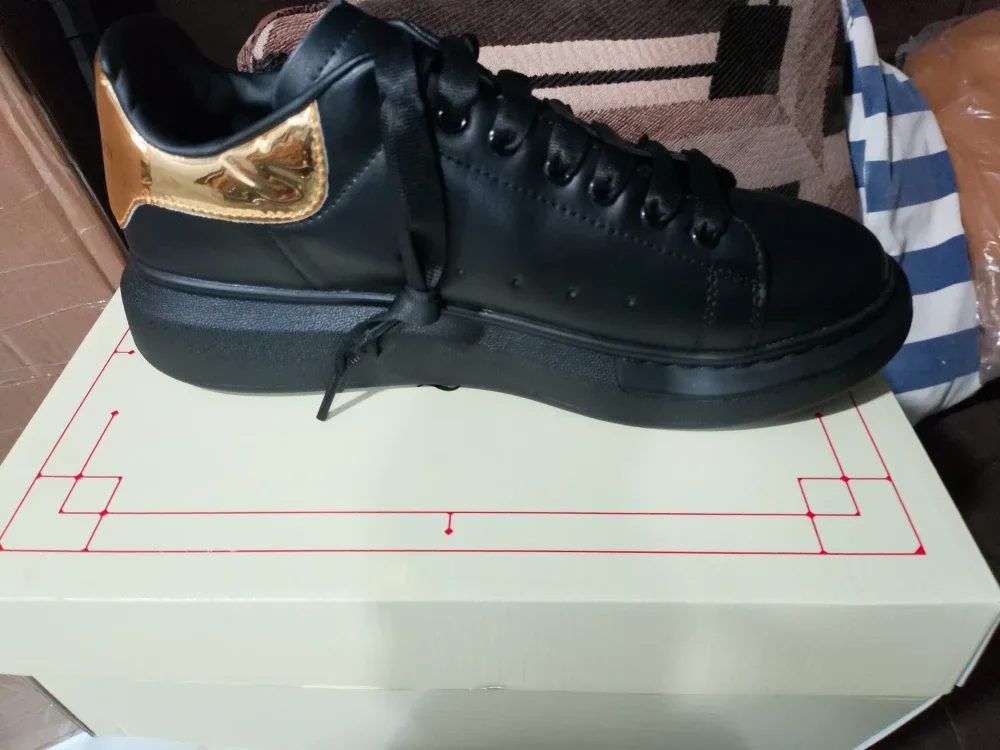 Alexander McQueen Black Leather Sneakers image indicator(3)