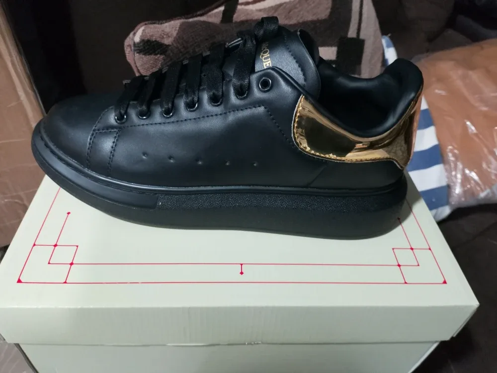 Alexander McQueen Black Leather Sneakers image indicator(4)